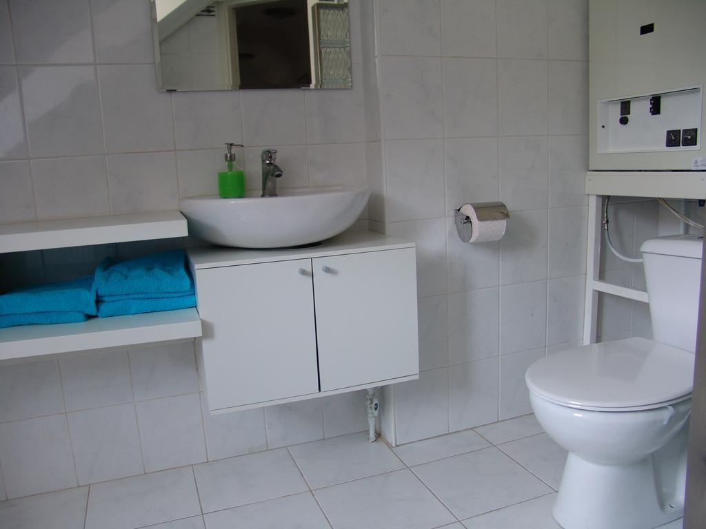 Luna City Apartman Appartement Sopron Buitenkant foto