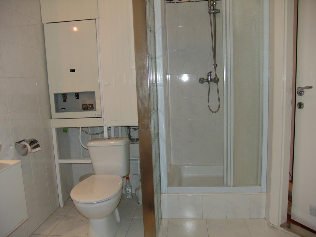 Luna City Apartman Appartement Sopron Buitenkant foto